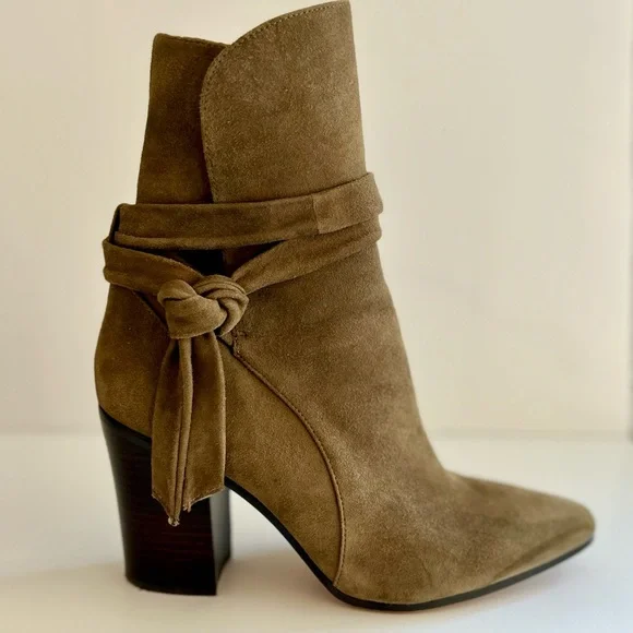 Banana Republic Ankle Boots CantonSuede Olive Green Wrap Around Tie  8.5 - Picture 3 of 11